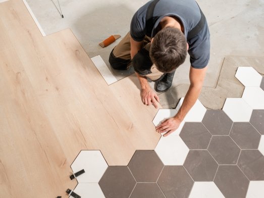 Flooring installation services in Clute